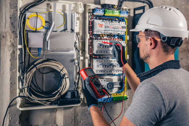 Best Licensed Electrician  in Manasota Key, FL
